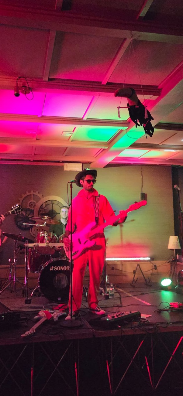 Green Paradise live - 9CFB6E0F BC64 4A6C 89D9 4E60E4328307 1 105 c
